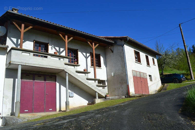 Maison à RIBERAC