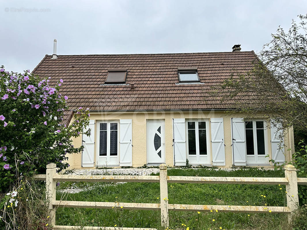 Maison à LA CHARITE-SUR-LOIRE