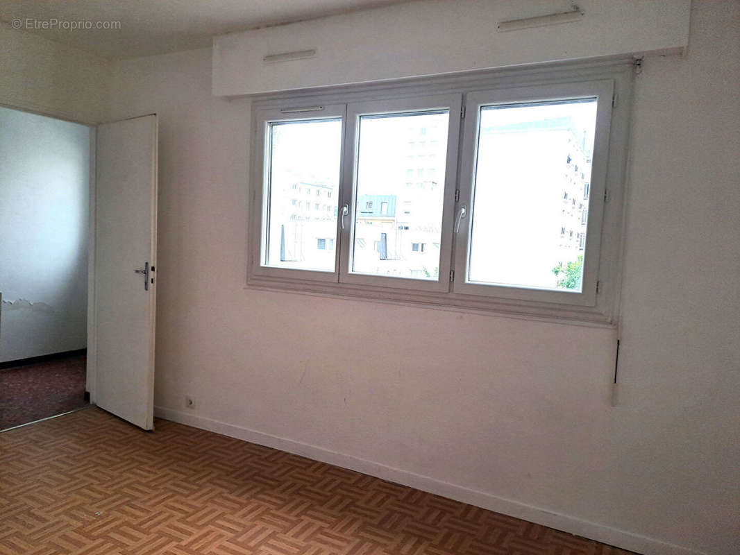 Appartement à MONTROUGE