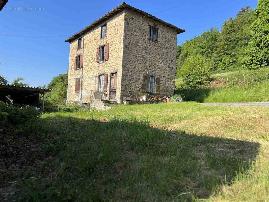 Maison à CUBLIZE