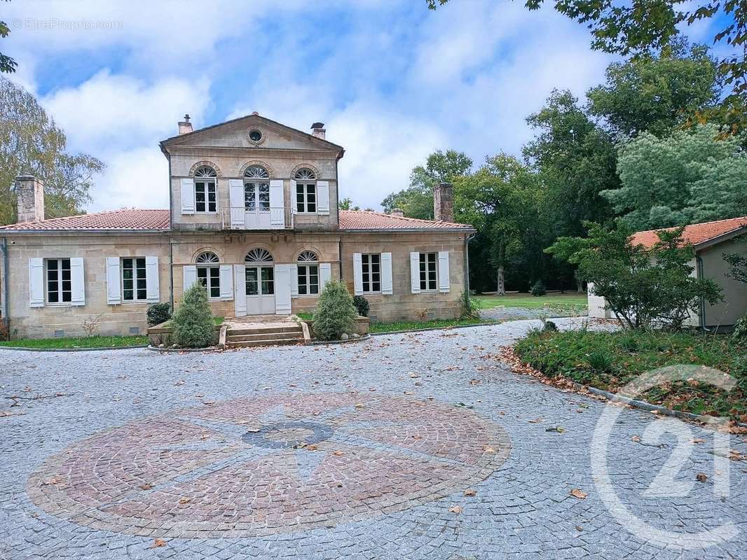 Maison à SAINT-VIVIEN-DE-MEDOC