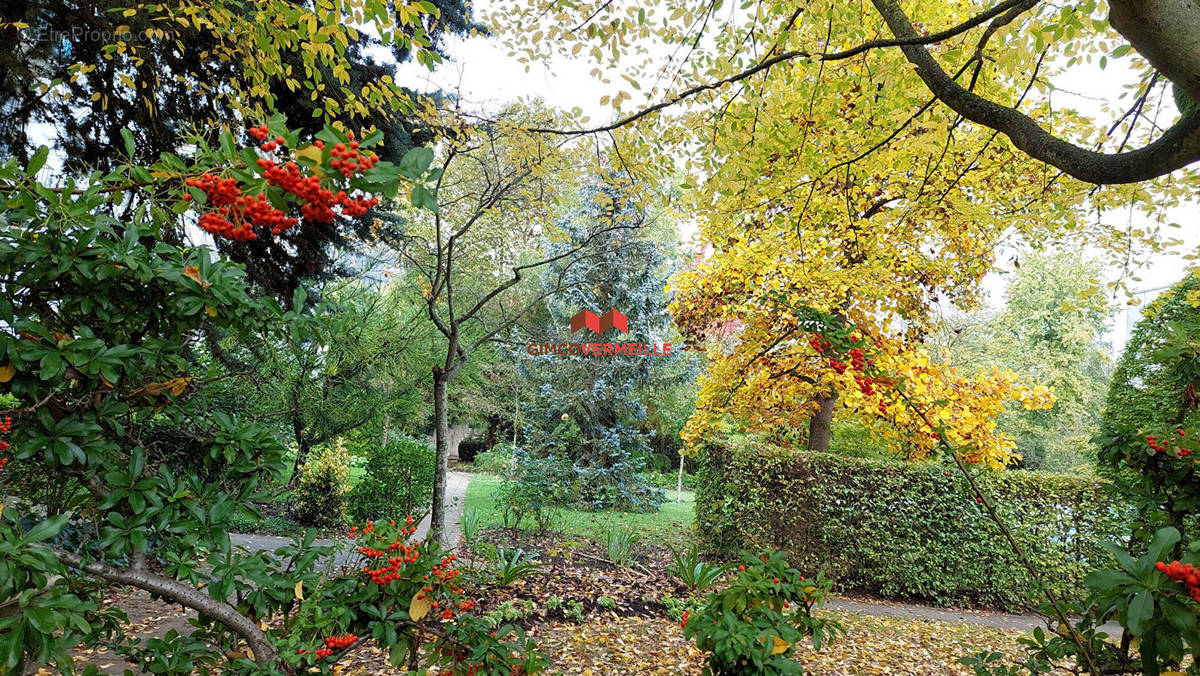 Appartement à RUEIL-MALMAISON