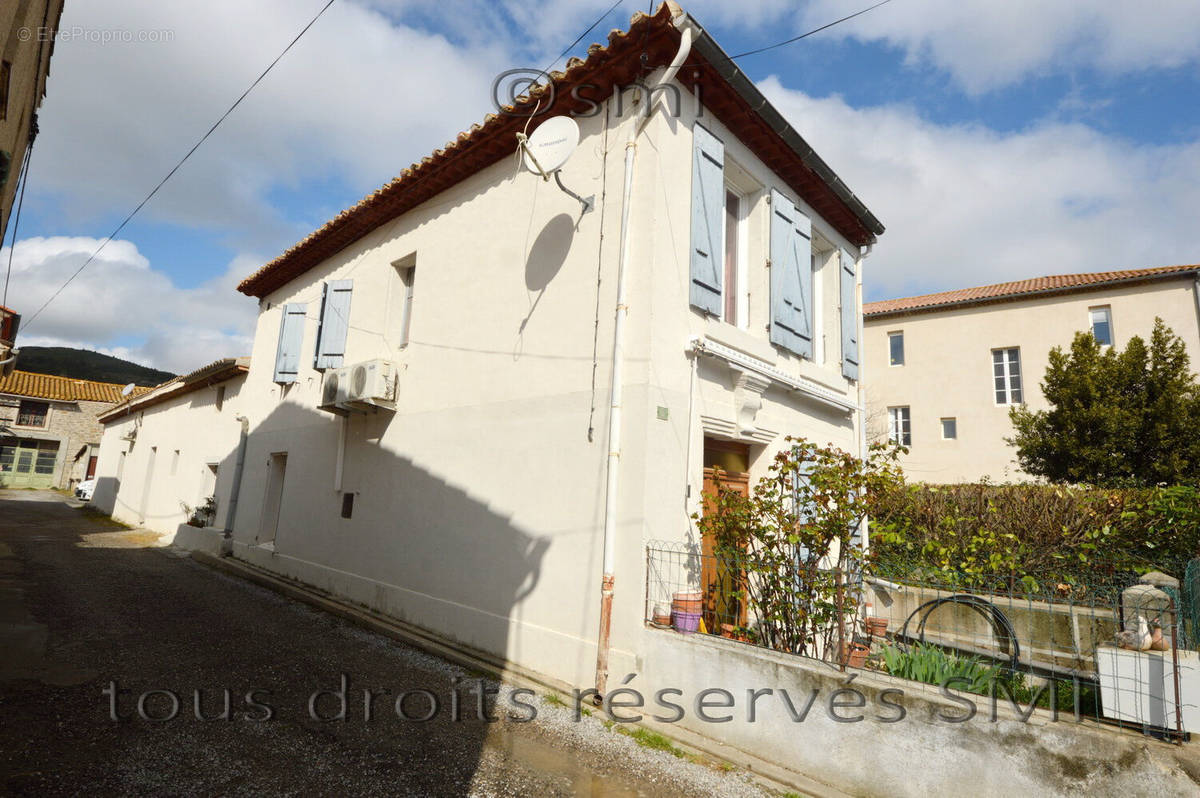 Maison à MONTREDON-DES-CORBIERES