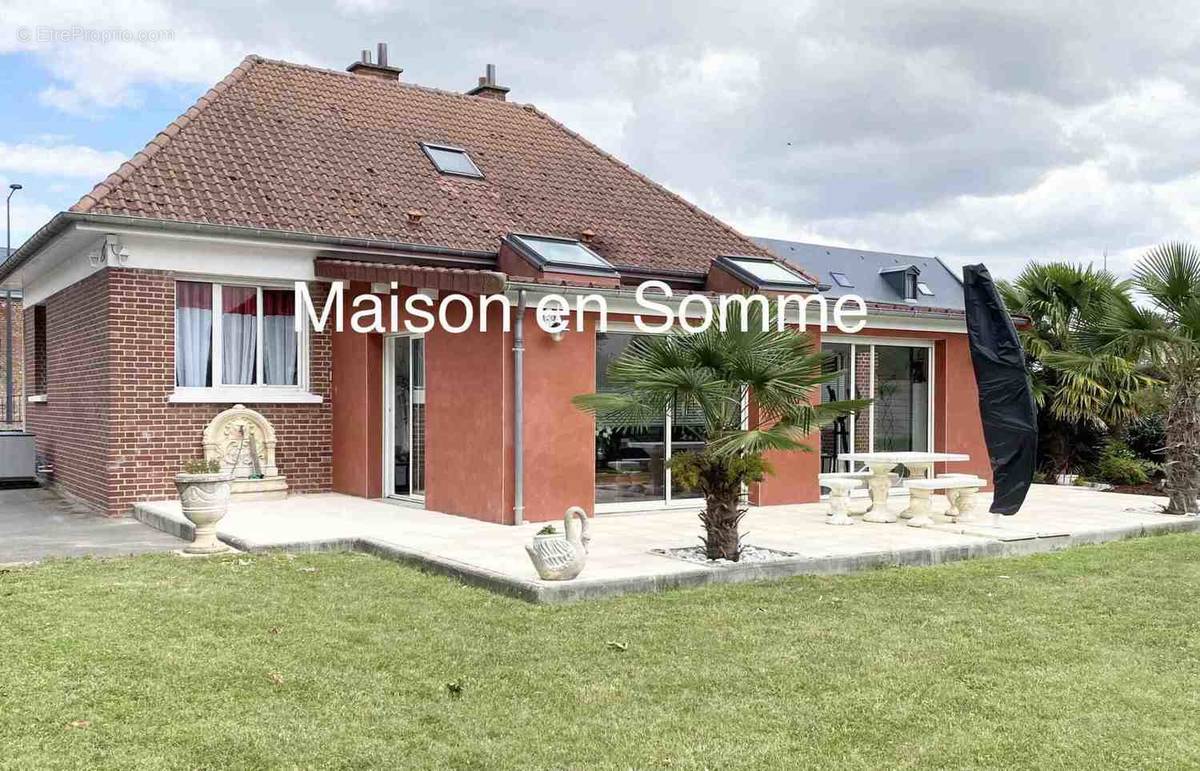 Maison à VILLERS-BRETONNEUX