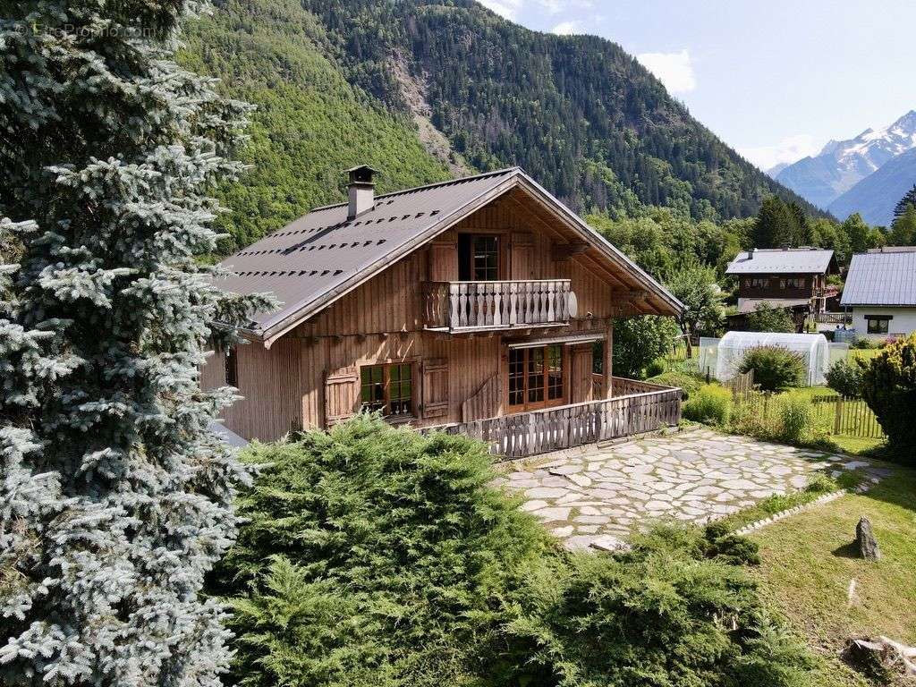 Maison à LES HOUCHES