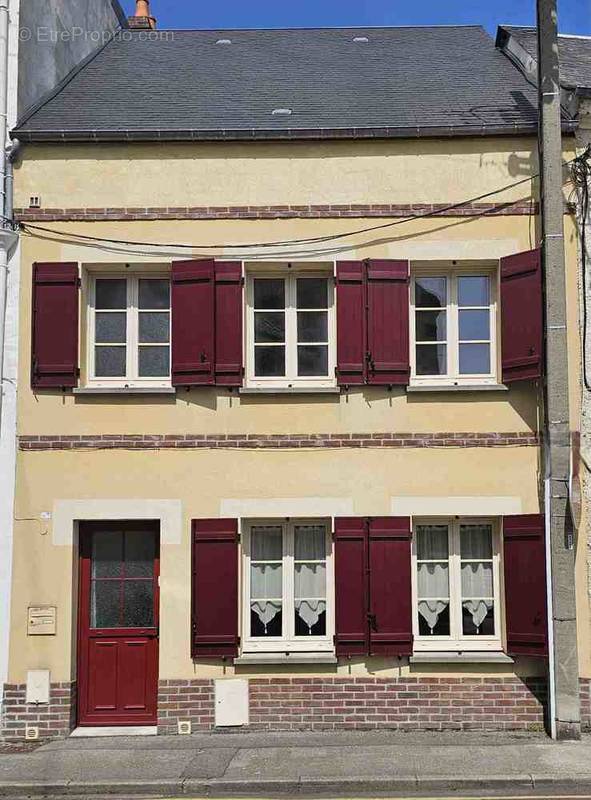 Maison à ABBEVILLE