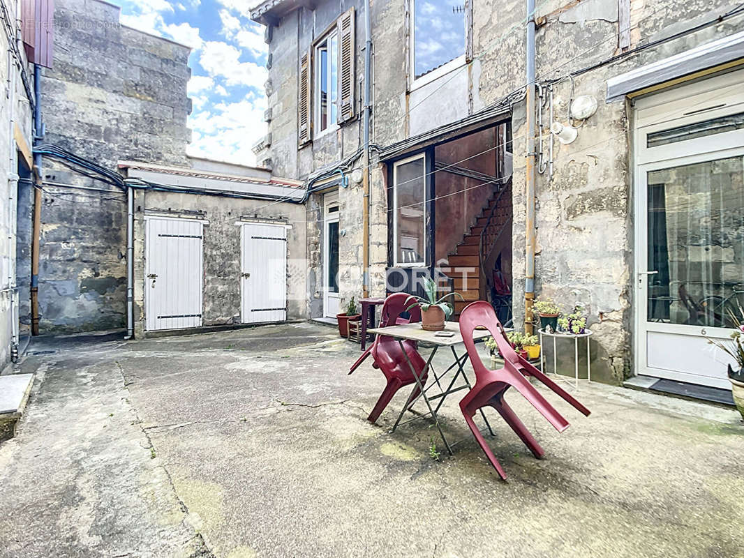 Appartement à BORDEAUX