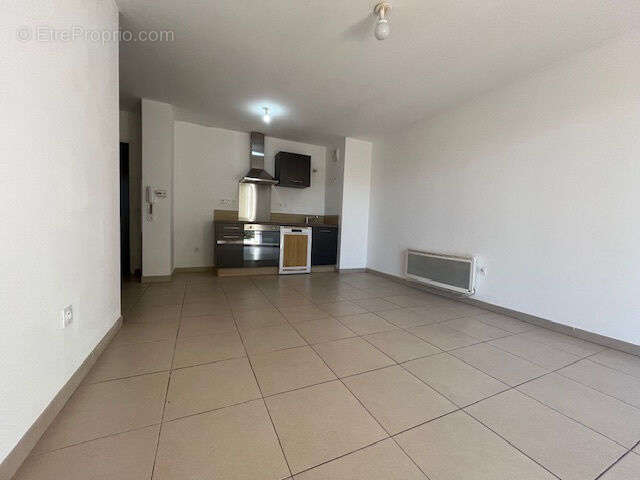 Appartement à BORMES-LES-MIMOSAS