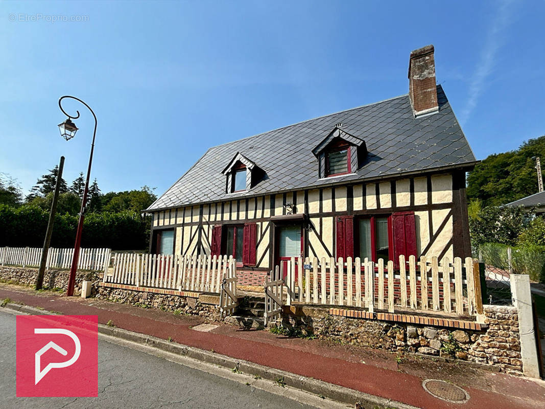 Maison à BERNAY