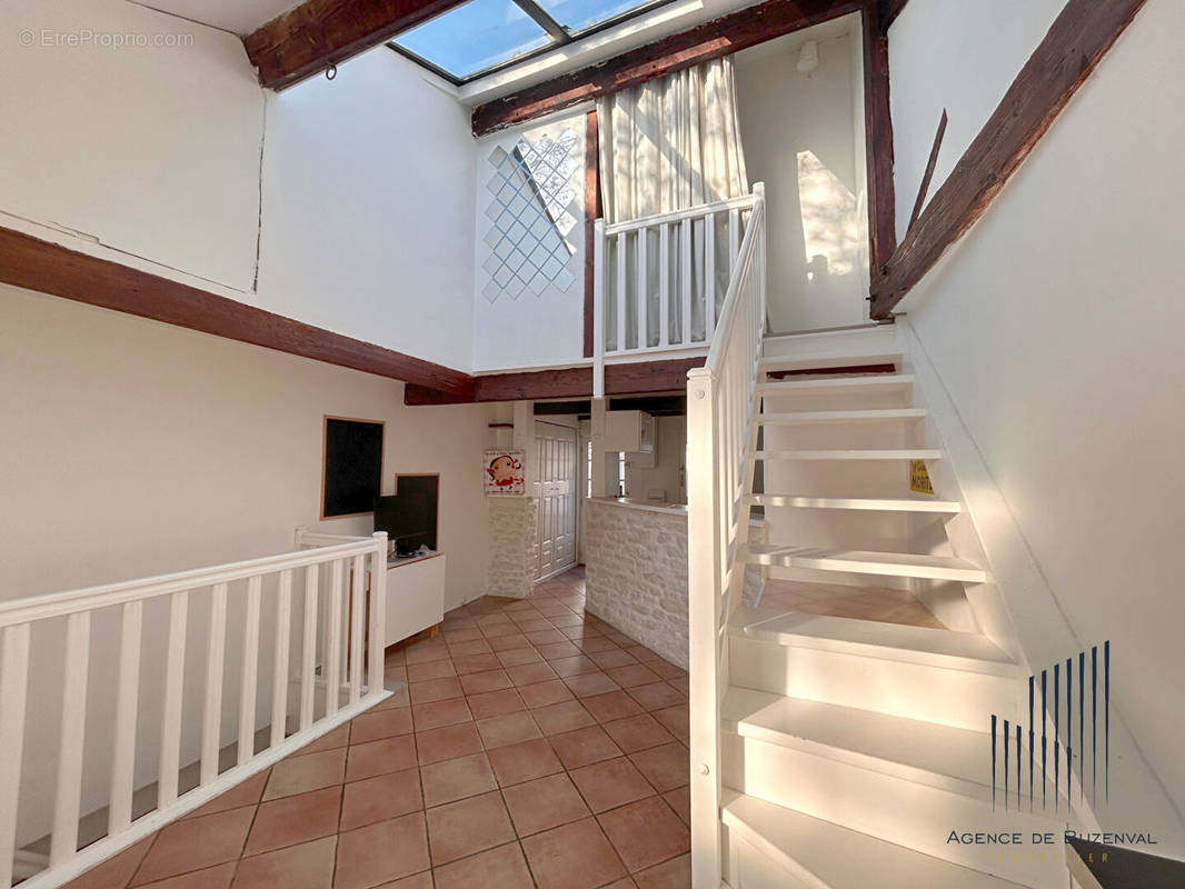 Appartement à RUEIL-MALMAISON