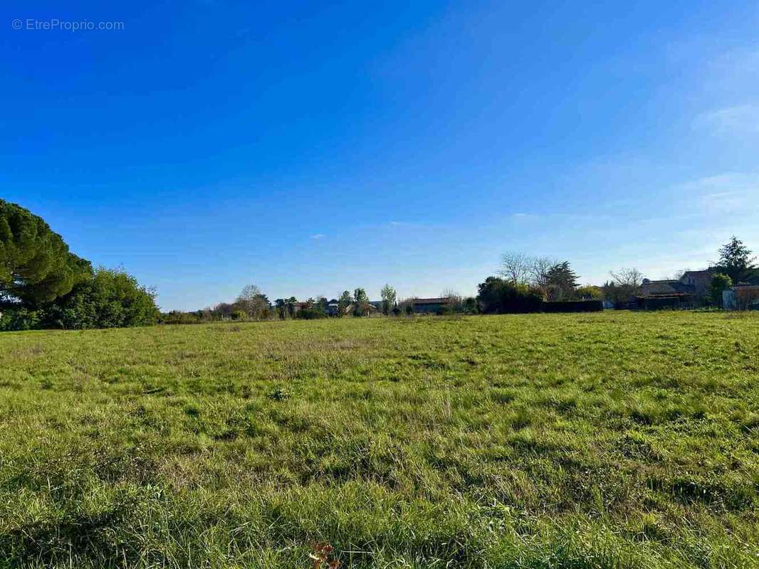 Terrain à MARMANDE