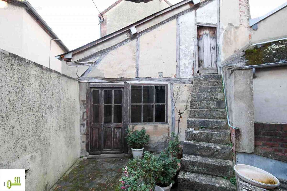 Appartement à CHATILLON-COLIGNY