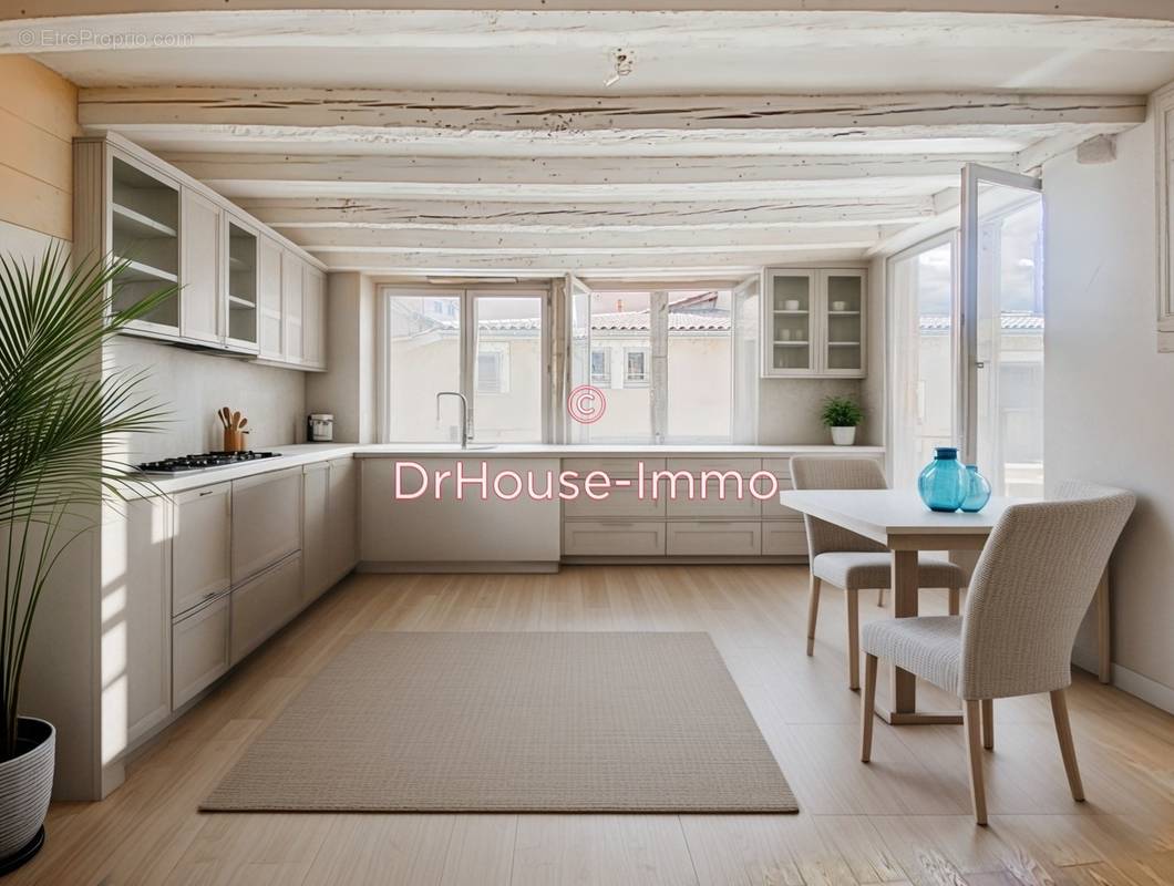 Appartement à TREVOUX