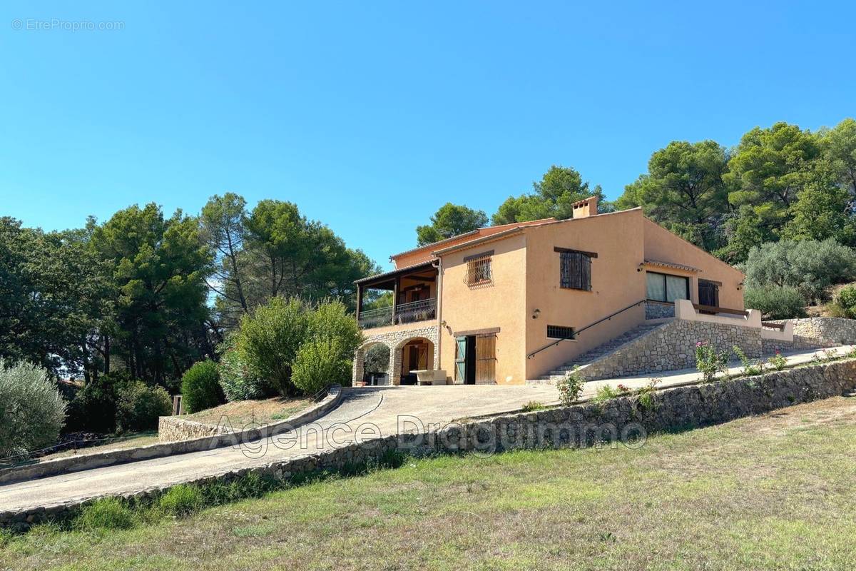 Maison à DRAGUIGNAN