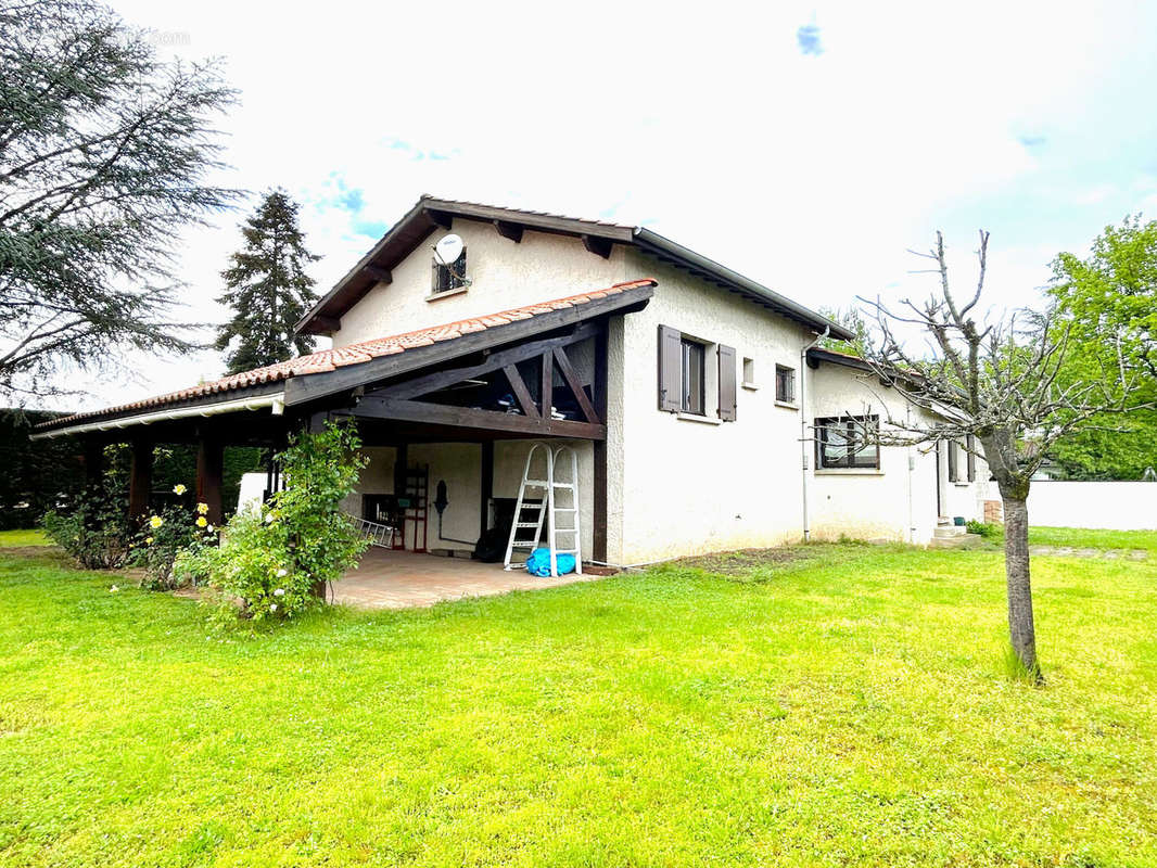 Maison à SAINT-CYPRIEN