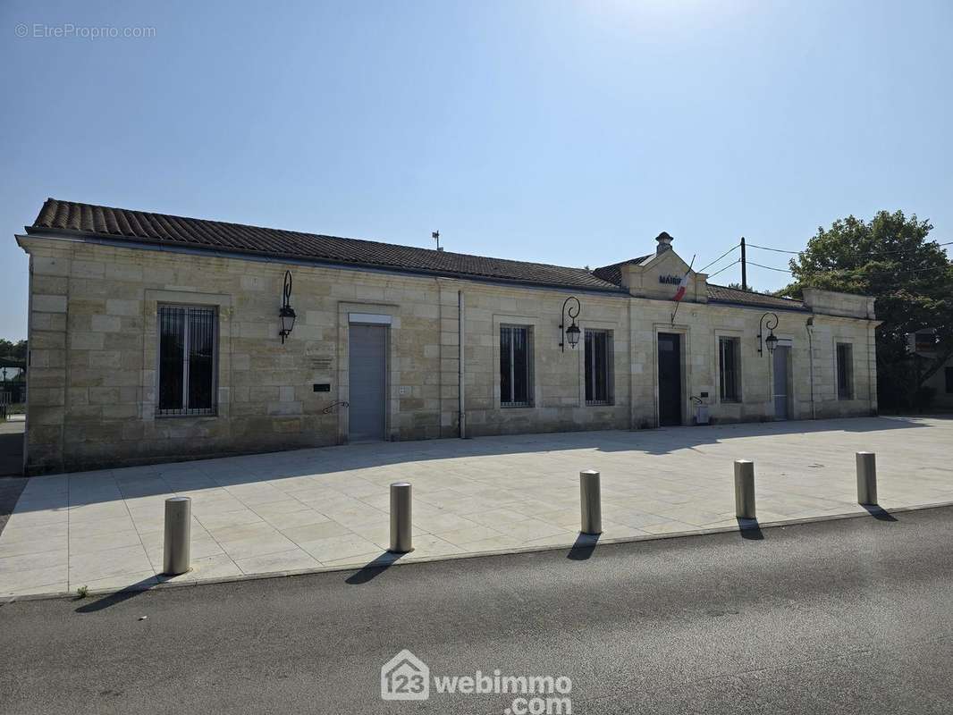 Situé sur la belle commune du Pian-Médoc - Terrain à LE PIAN-MEDOC