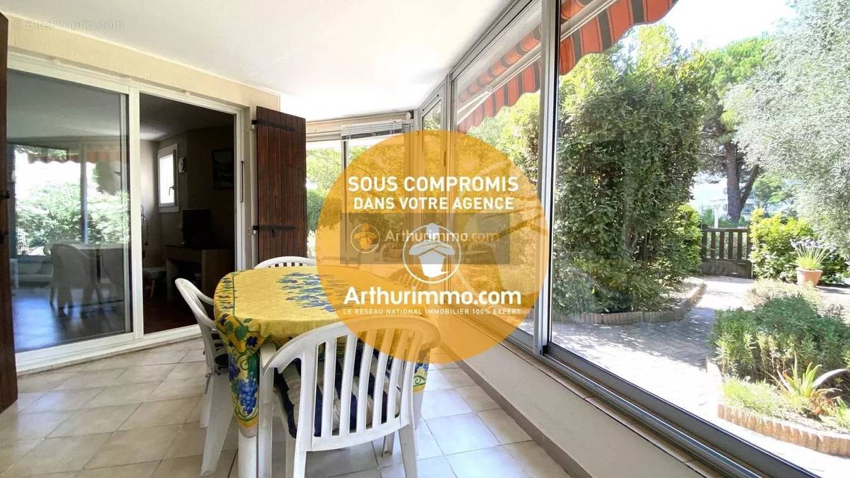 Appartement à FREJUS