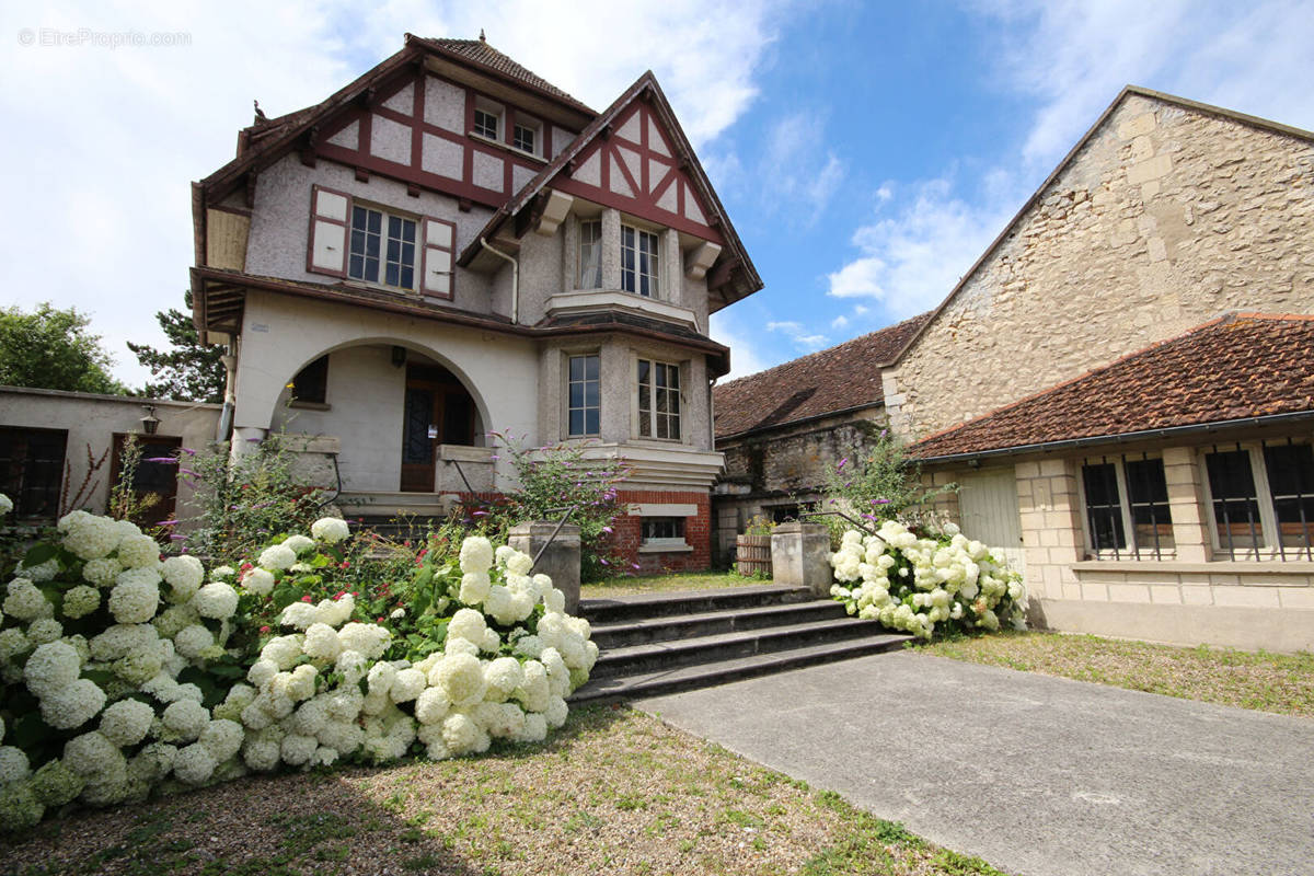 Maison à PONT-SAINTE-MAXENCE