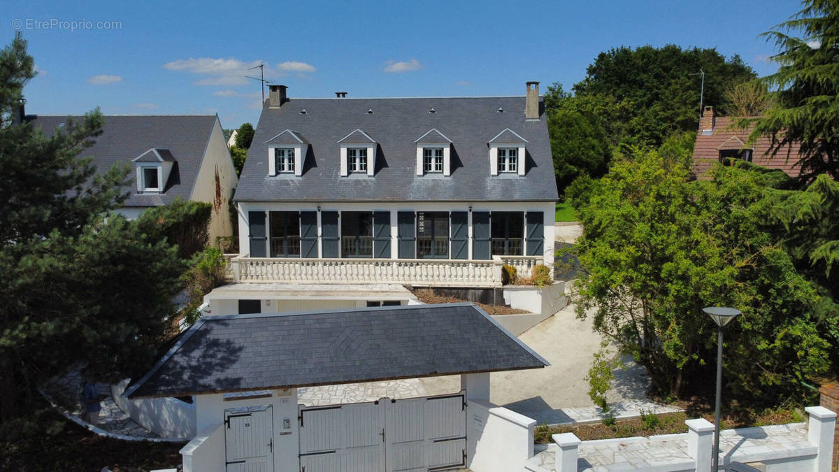 Maison à CINQUEUX