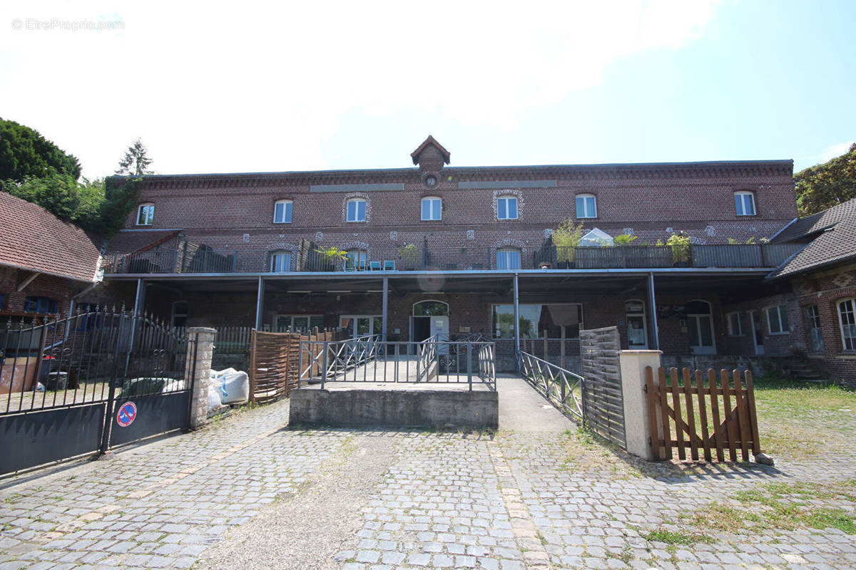 Appartement à PONT-SAINTE-MAXENCE