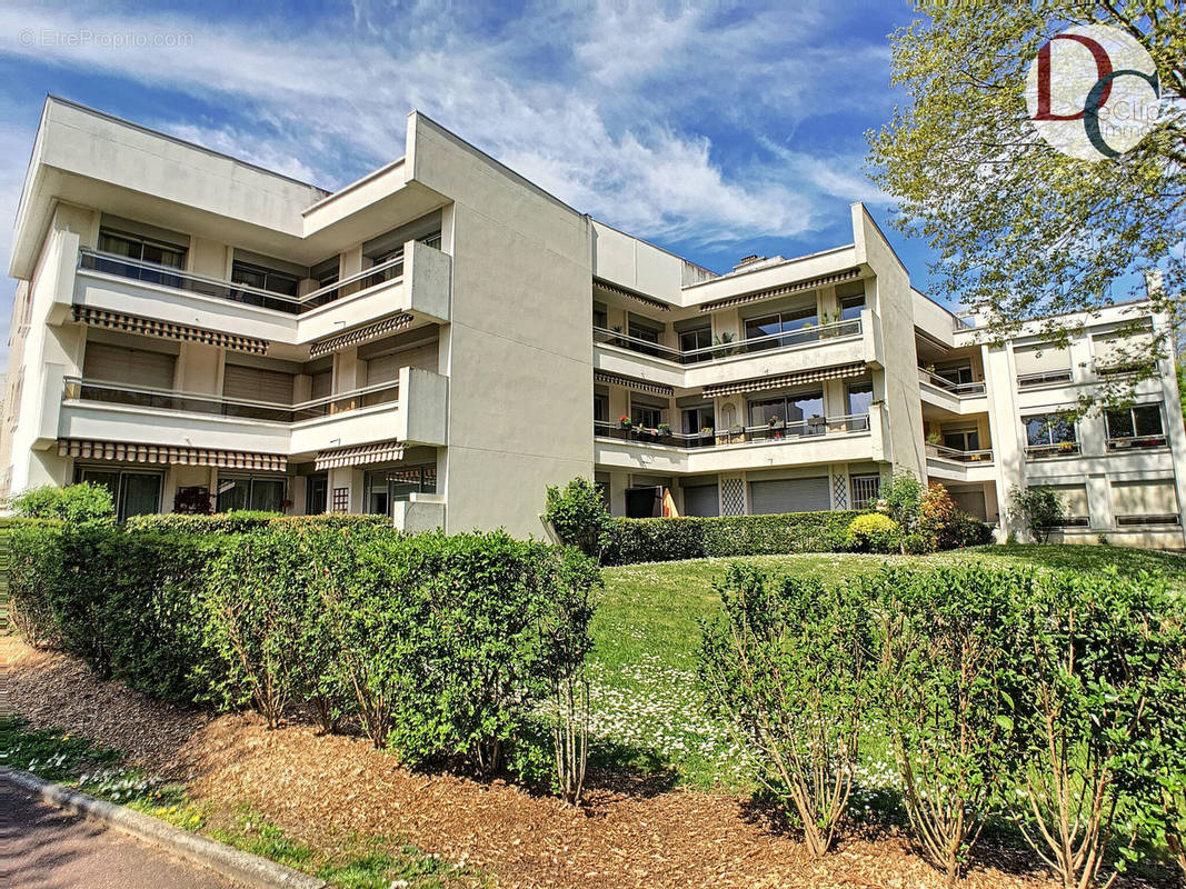 Appartement à SAINT-GRATIEN