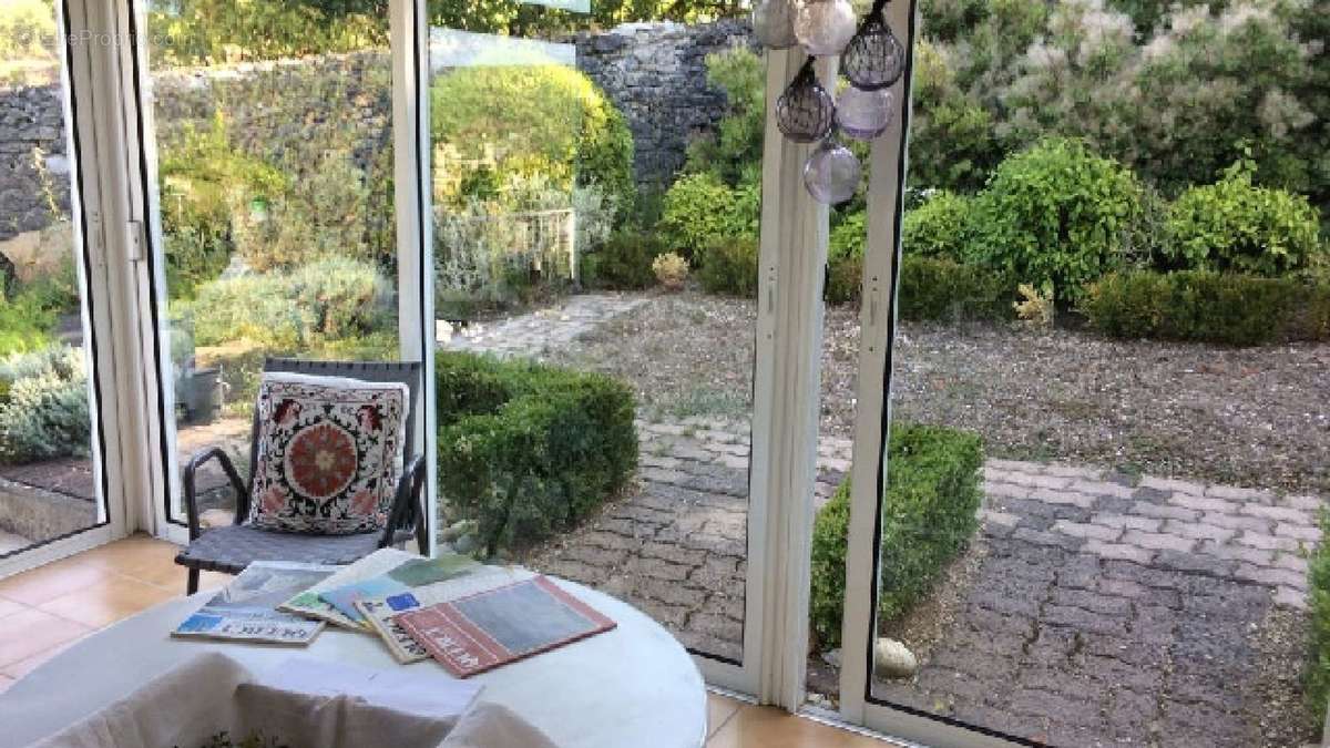 veranda - Maison à CAHORS