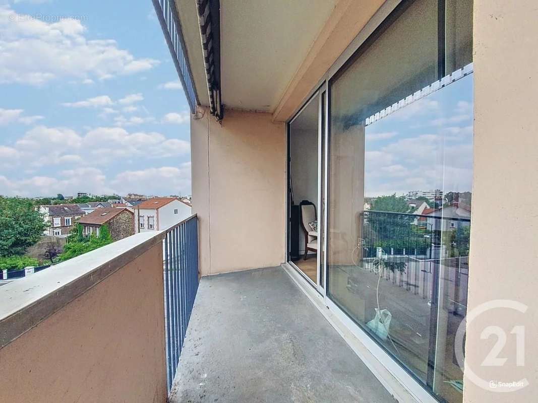 Appartement à COLOMBES