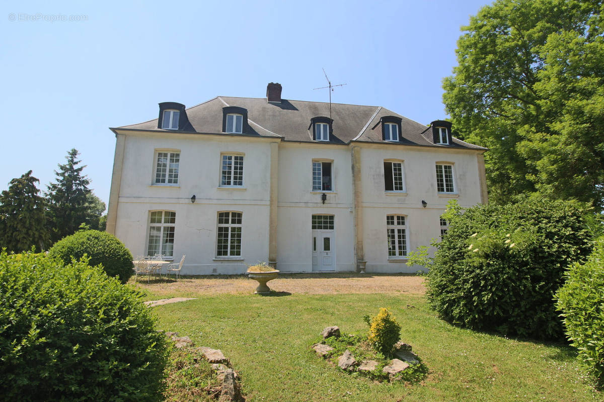 Maison à BRETEUIL