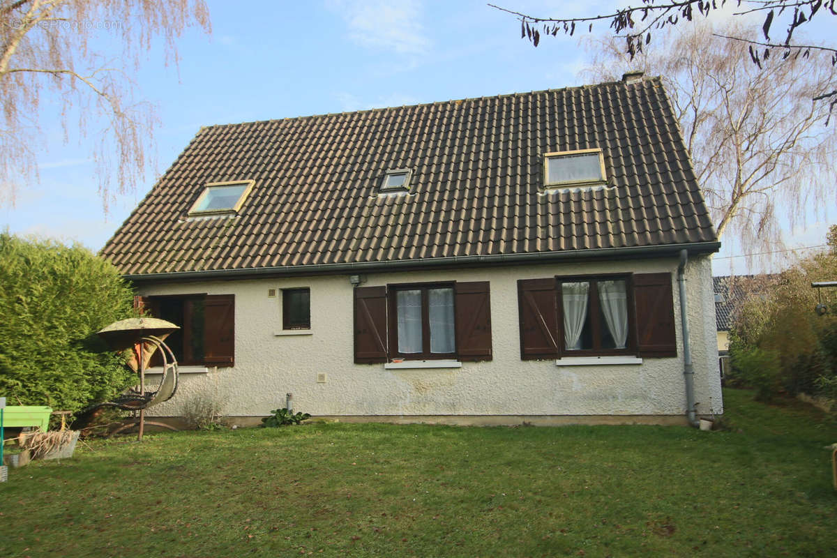 Maison à SAINT-JUST-EN-CHAUSSEE