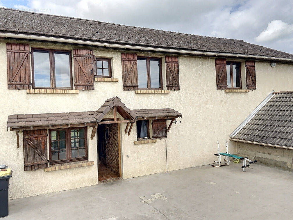 Maison à BRETEUIL