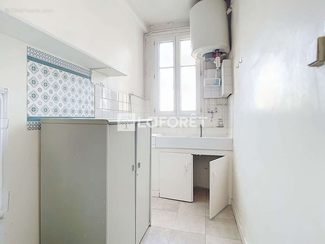 Appartement à PARIS-20E