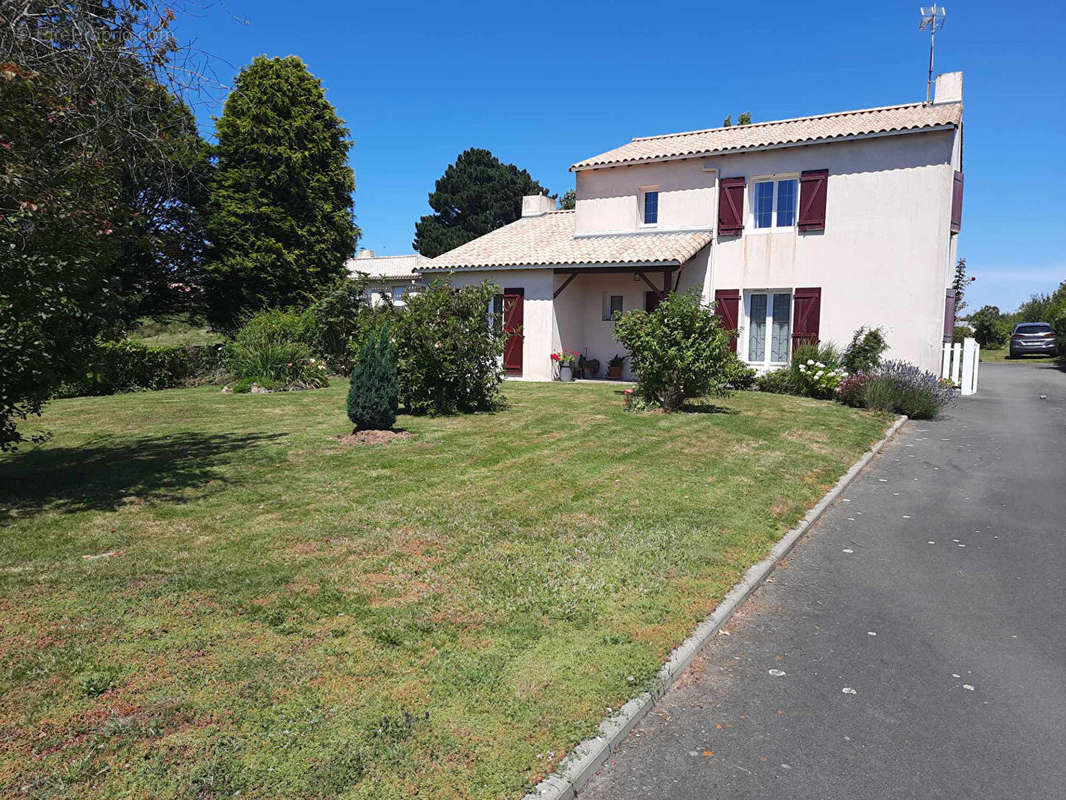 Maison à GRAND&#039;LANDES