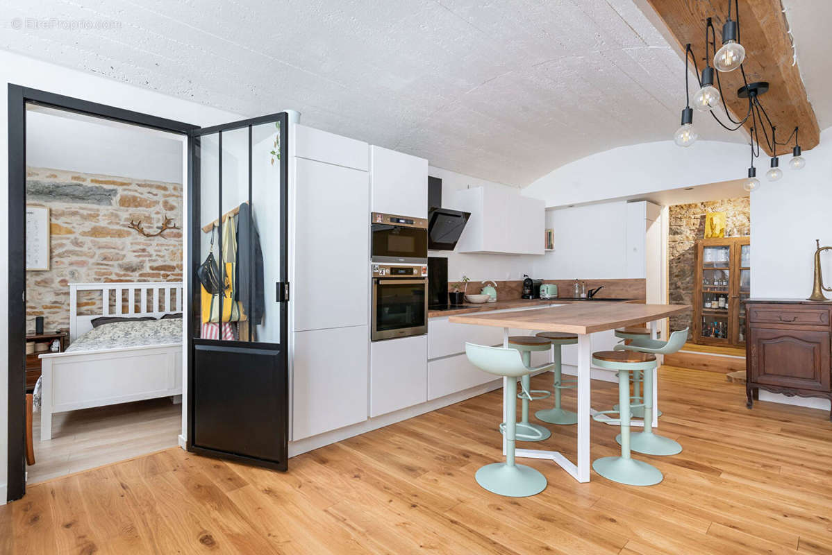 Appartement à LYON-4E