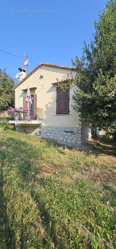 Maison à TOURRETTE-LEVENS