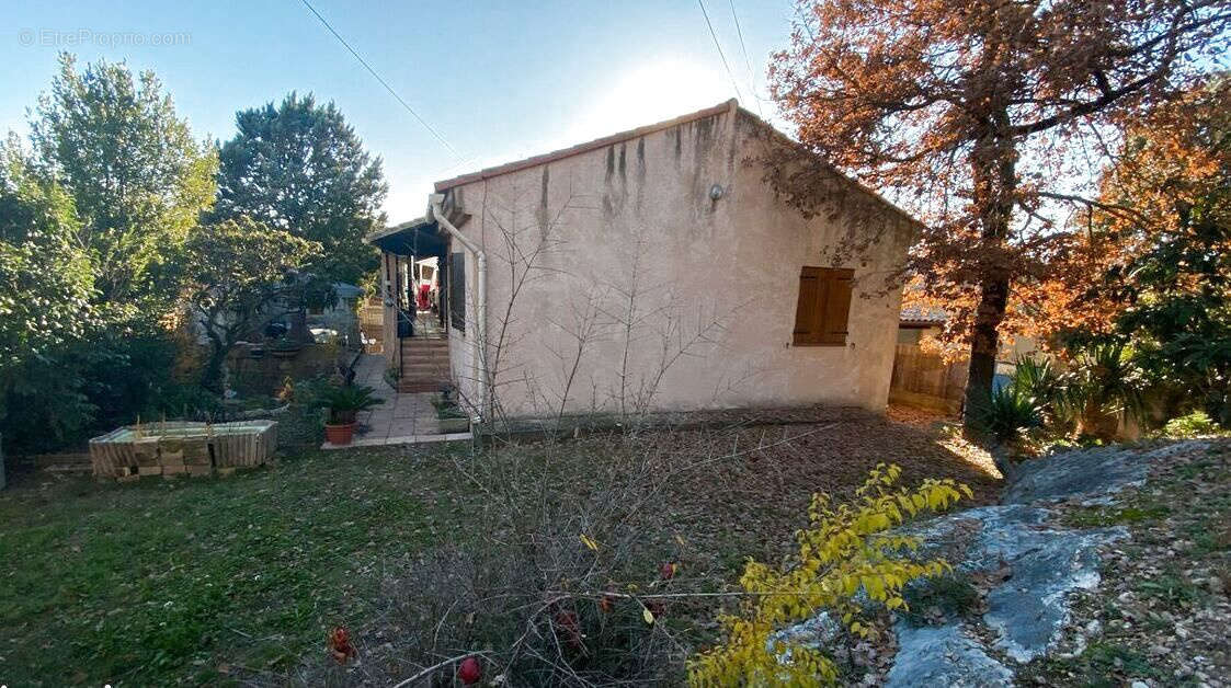 Maison à BOUC-BEL-AIR