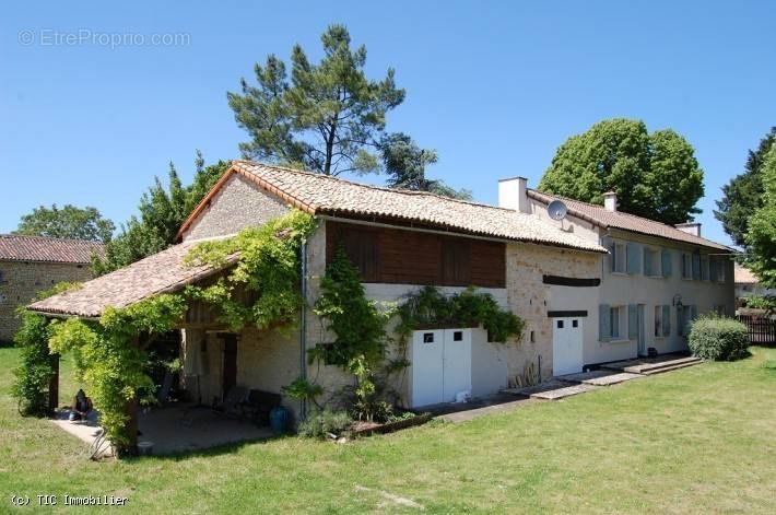 Maison à BLANZAY