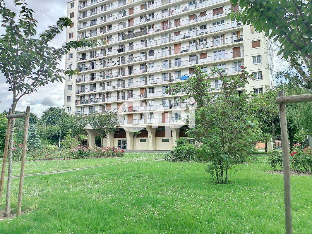 Appartement à LONGJUMEAU