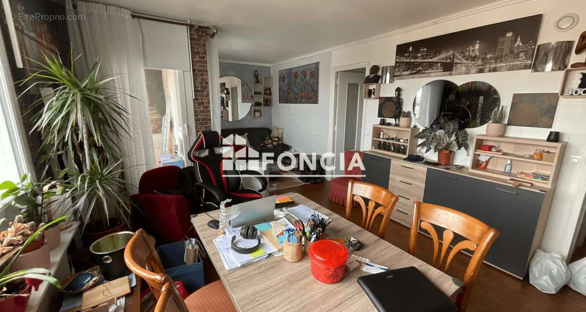 Appartement à EPINAY-SUR-SEINE