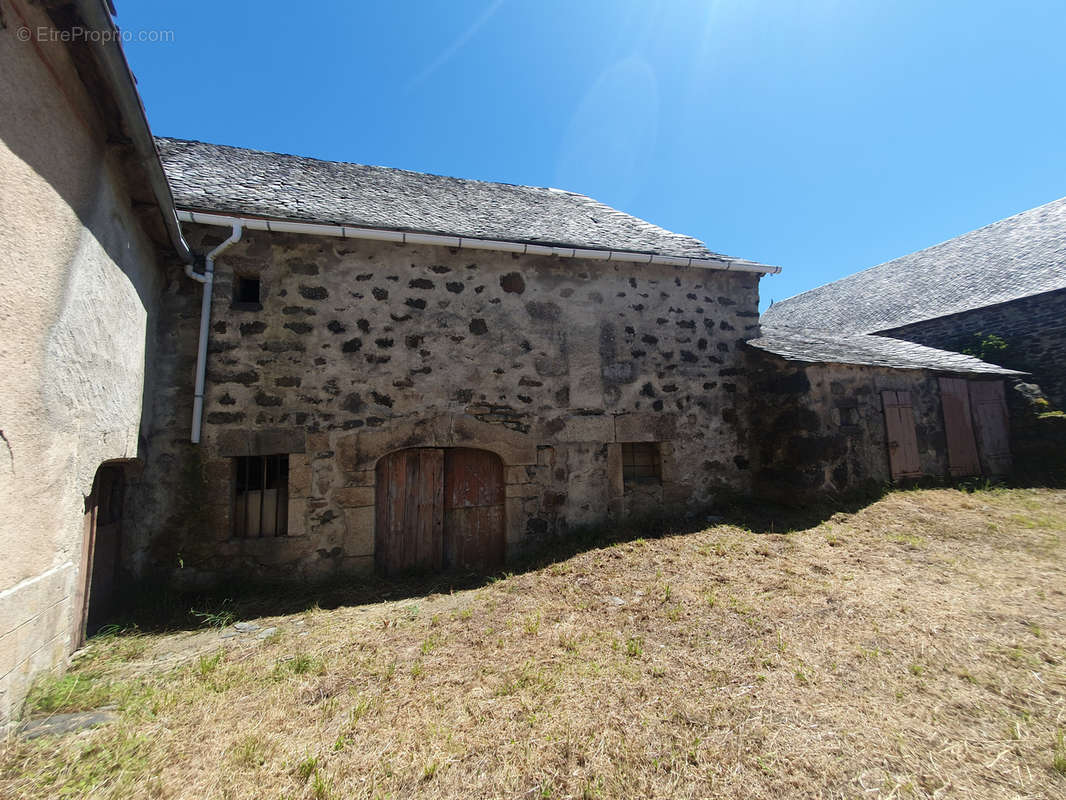 Maison à LAGUIOLE