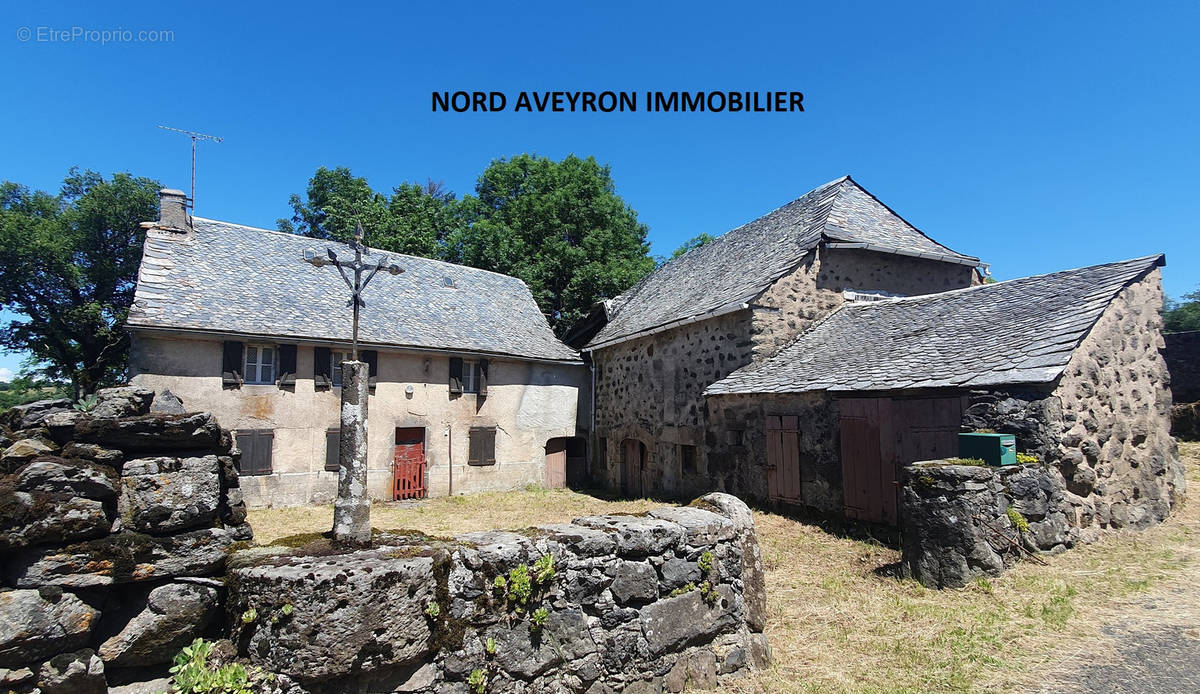 Maison à LAGUIOLE