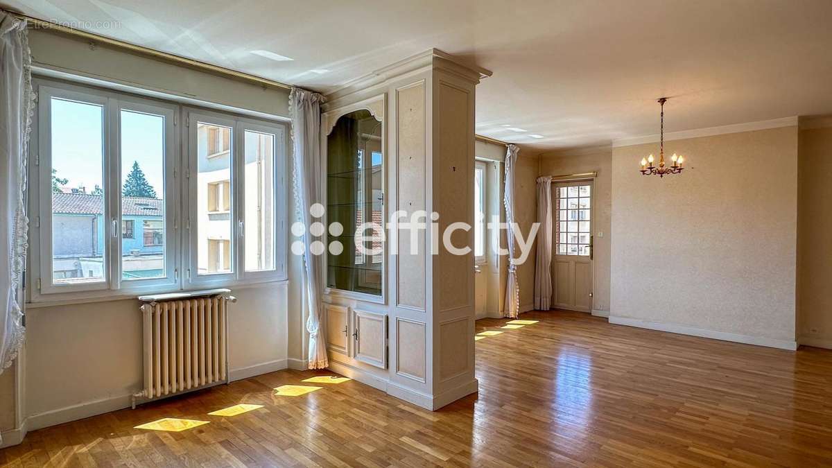 Appartement à BOURG-EN-BRESSE