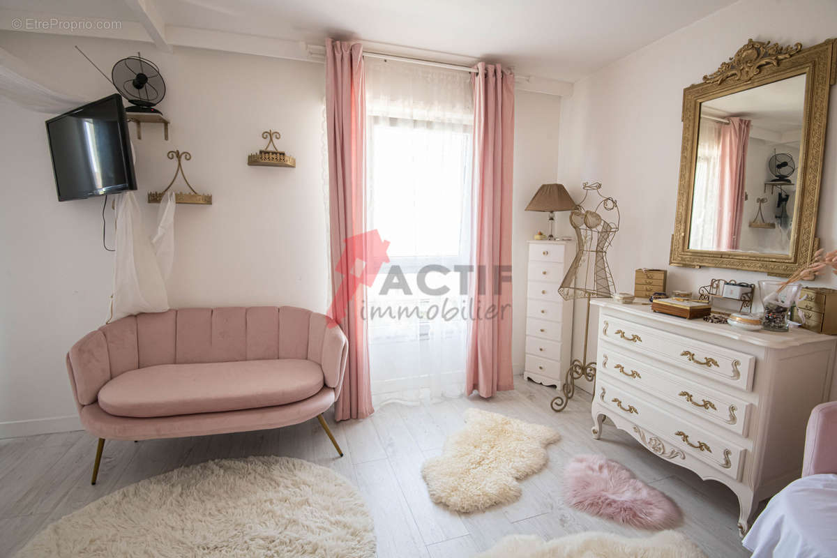 Appartement à RIS-ORANGIS