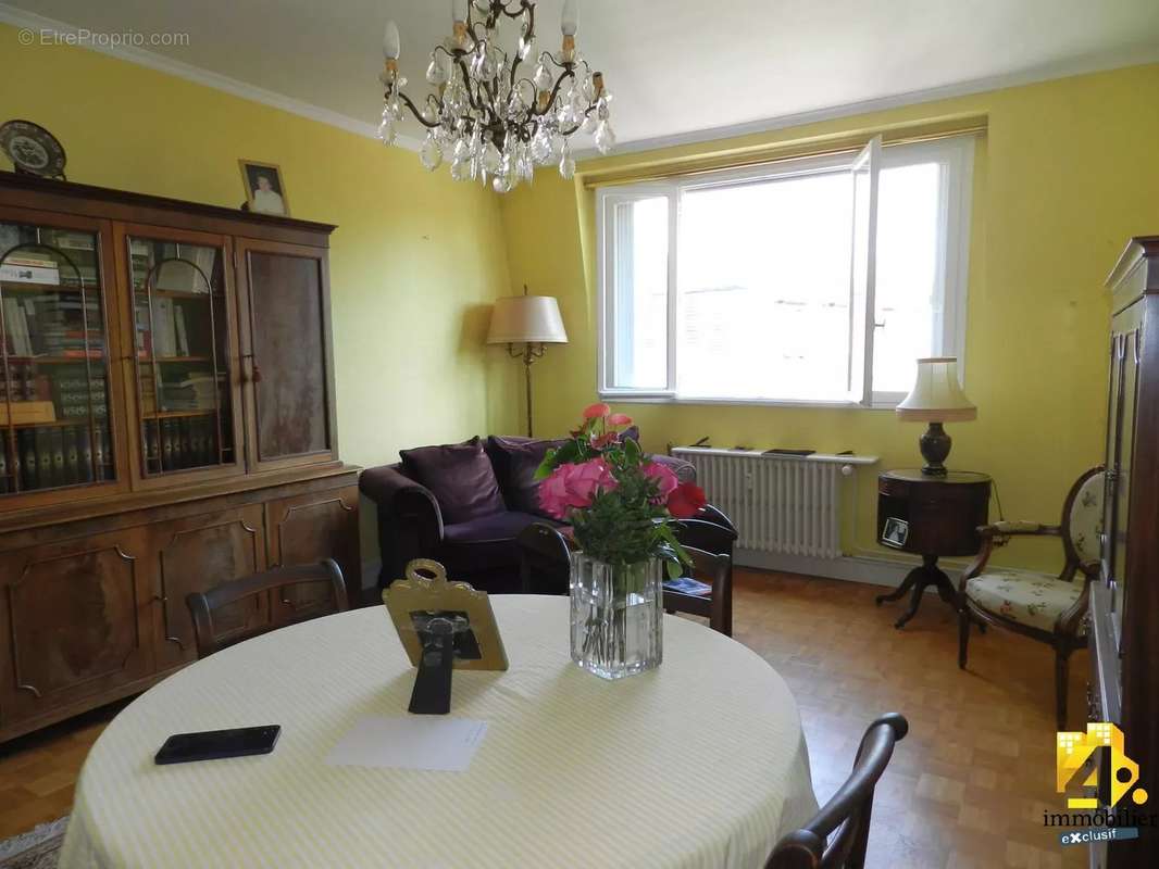 Appartement à COMPIEGNE