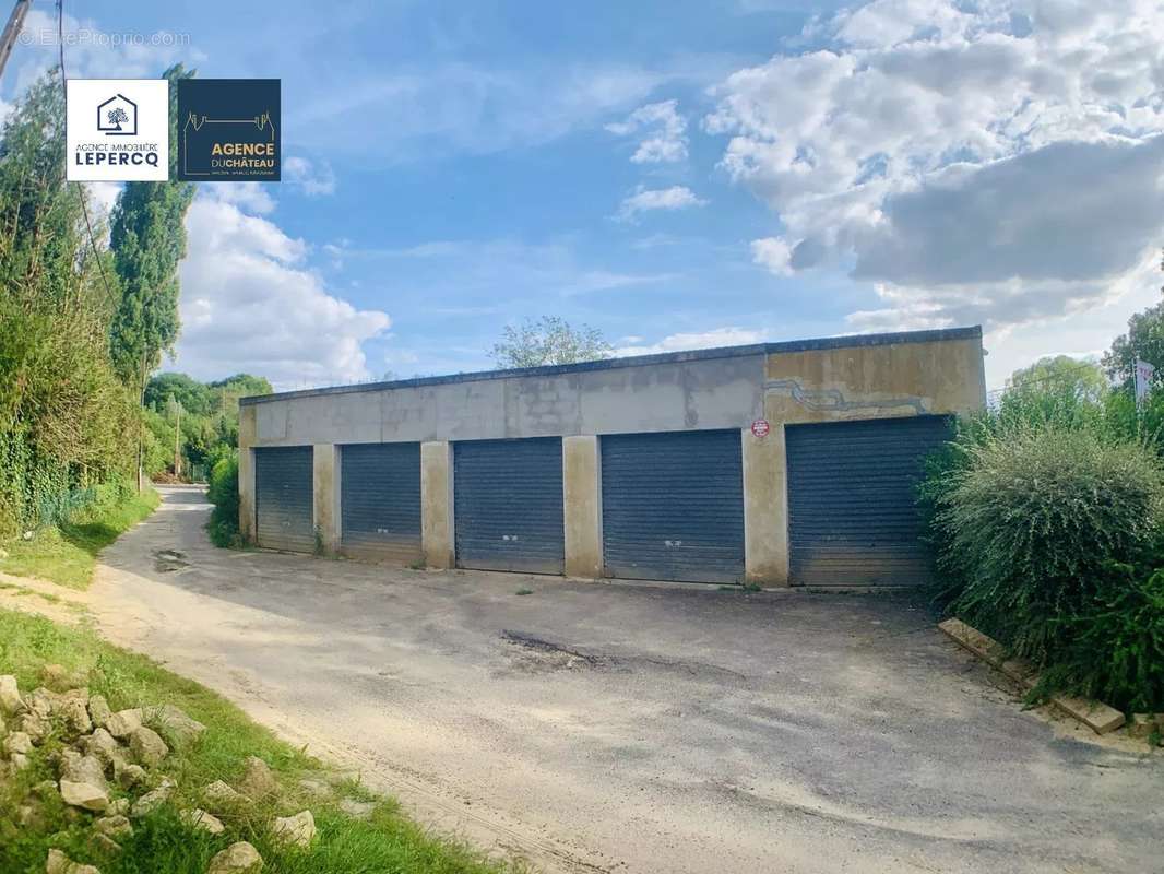 Commerce à VILLERS-COTTERETS