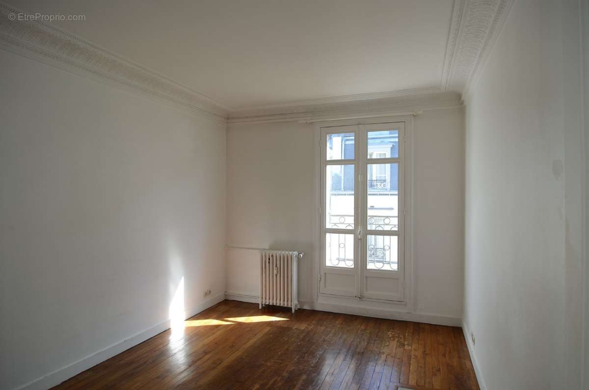 Appartement à NEUILLY-SUR-SEINE