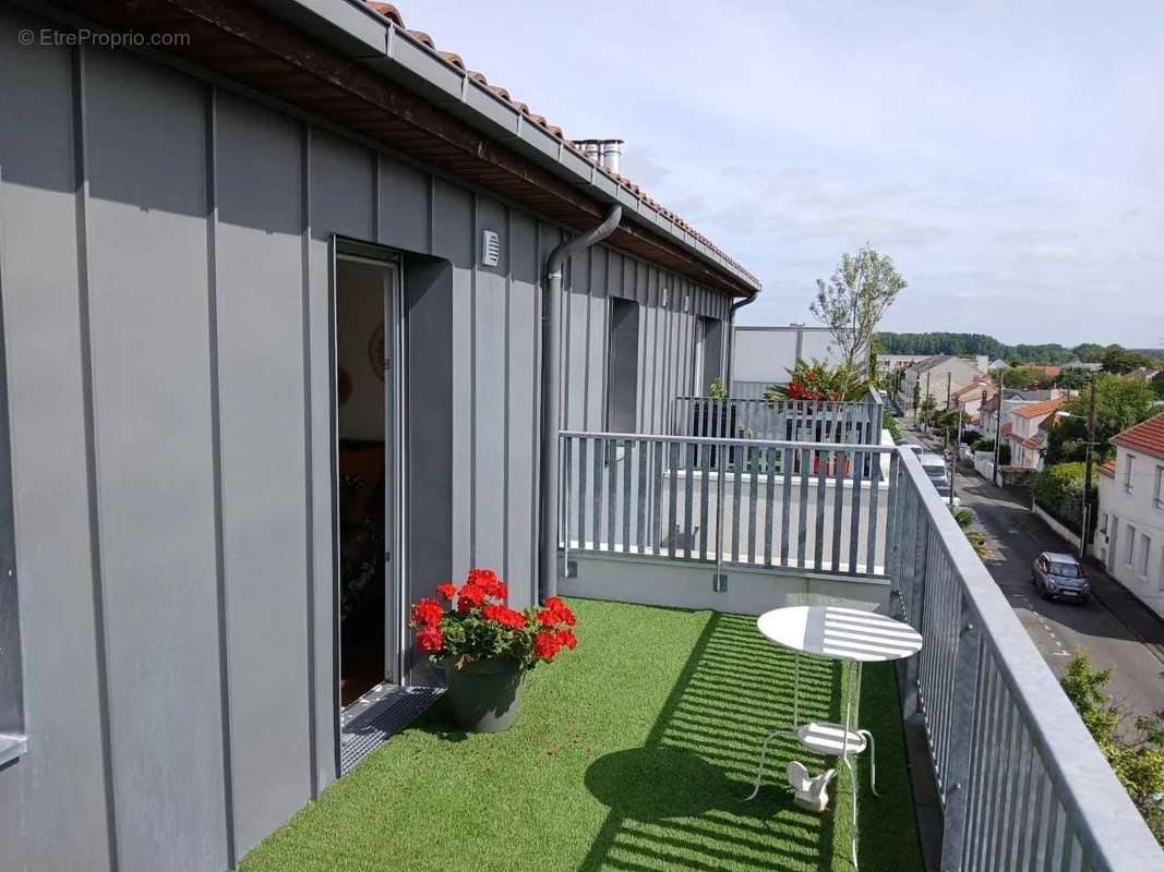 Appartement à SAINT-SEBASTIEN-SUR-LOIRE