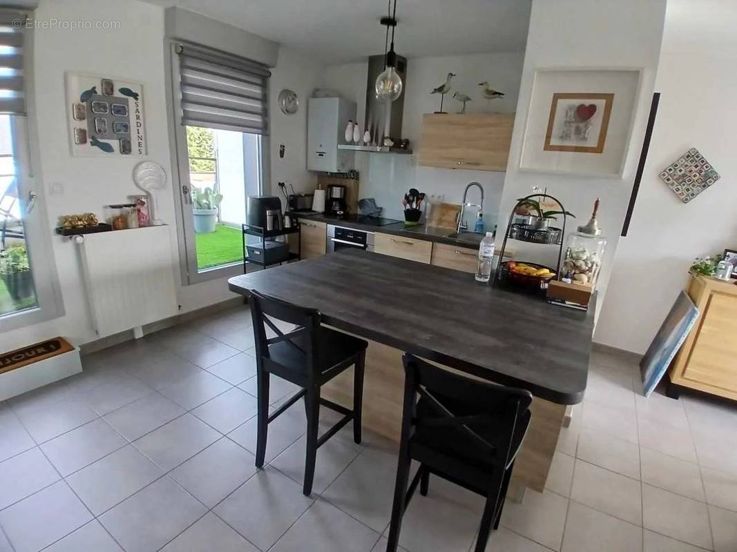 Appartement à SAINT-SEBASTIEN-SUR-LOIRE