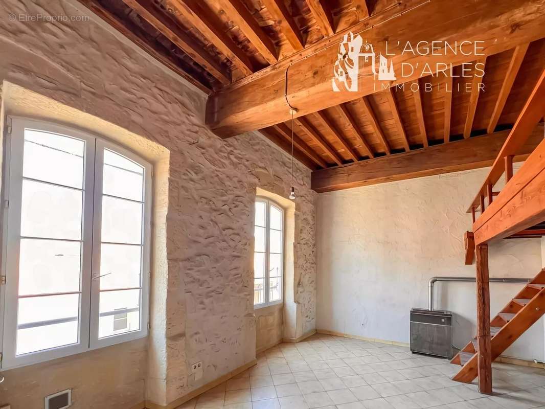 Appartement à ARLES