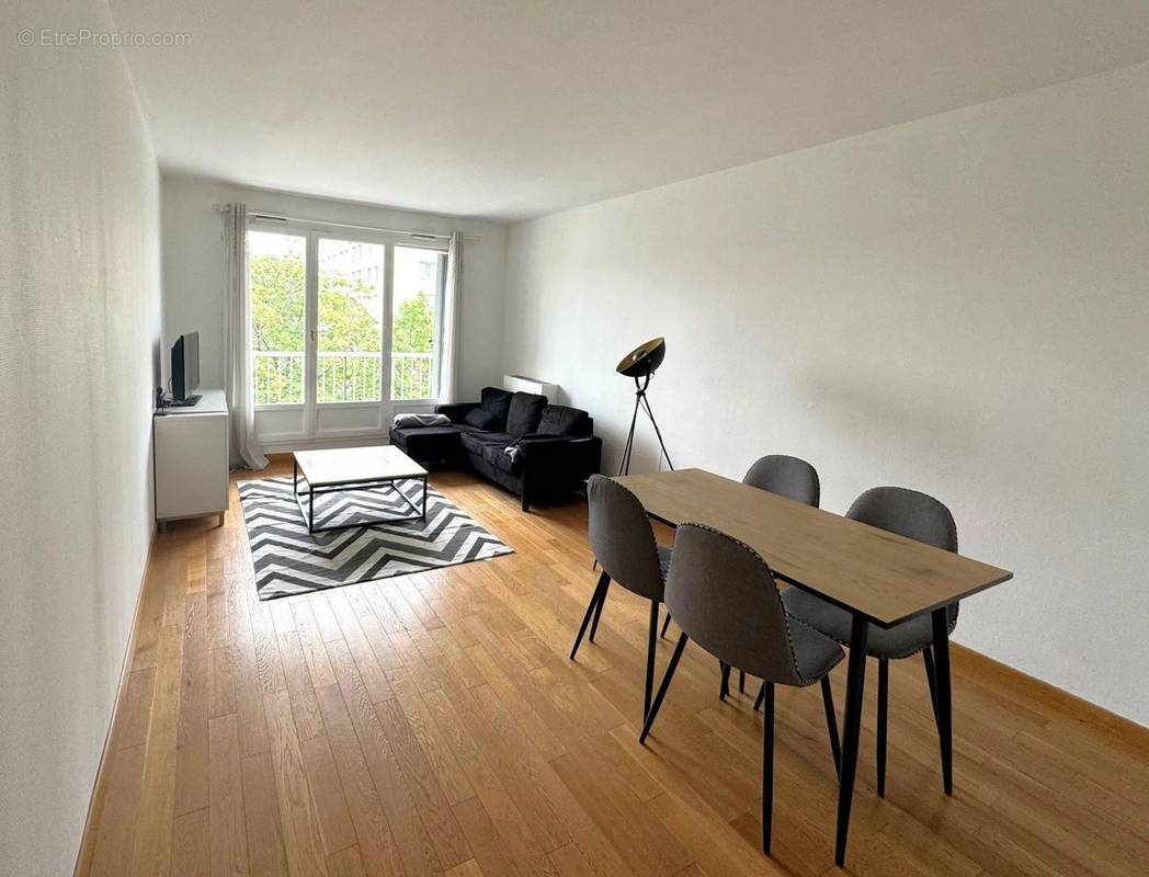 Appartement à COMPIEGNE