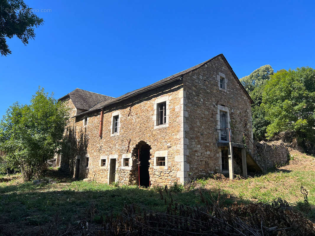 Maison à MONTROZIER